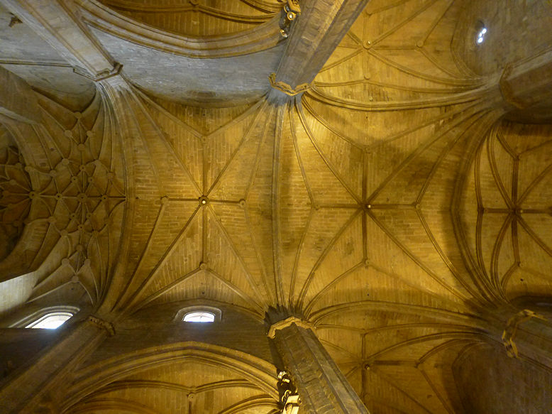 Iglesia de San Vicente vaults