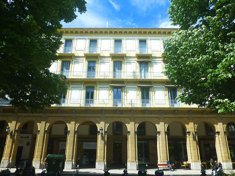 Plaza de Gipuzkoa