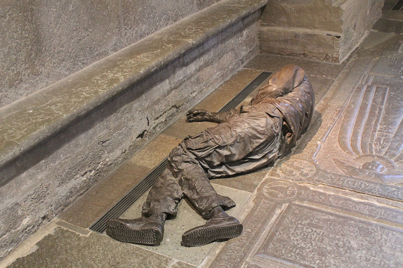 Cathedral, sculpture