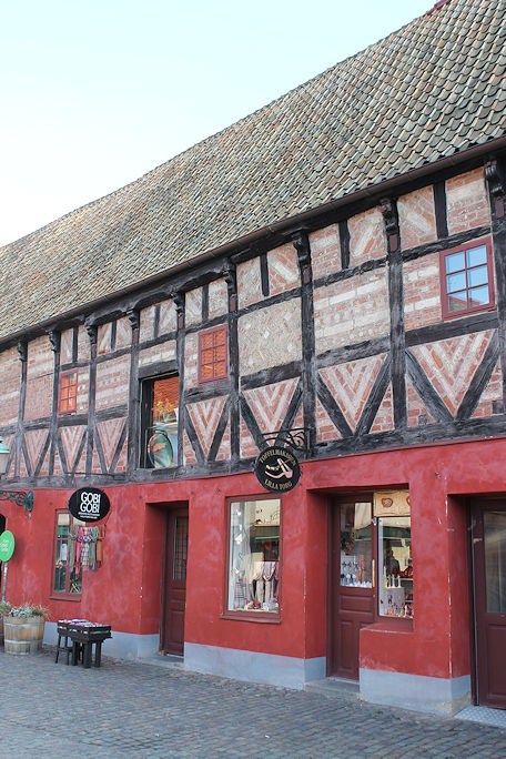 Hedmanska gården
