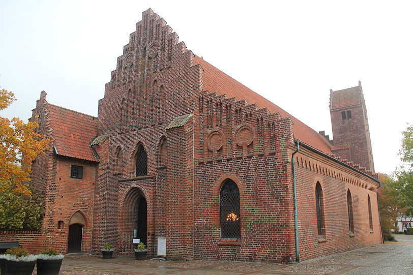 Sankt Petri Church (AKA Klosterkyrkan)