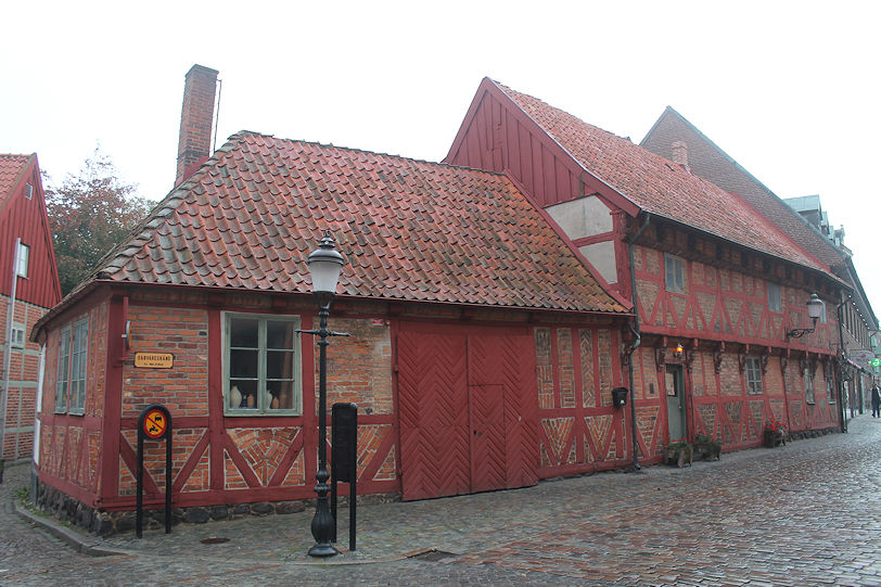 Apotektshusen on Garvaregränd