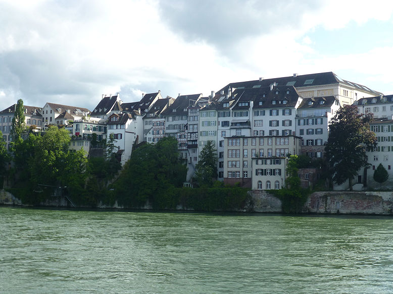 From Oberer Rheinweg