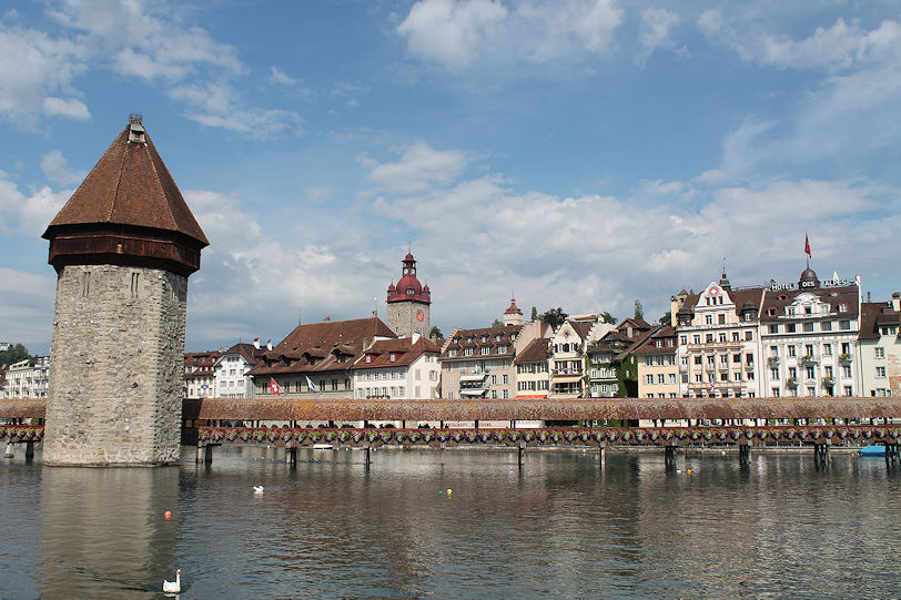 Wasserturm, Kapellbrücke & old town