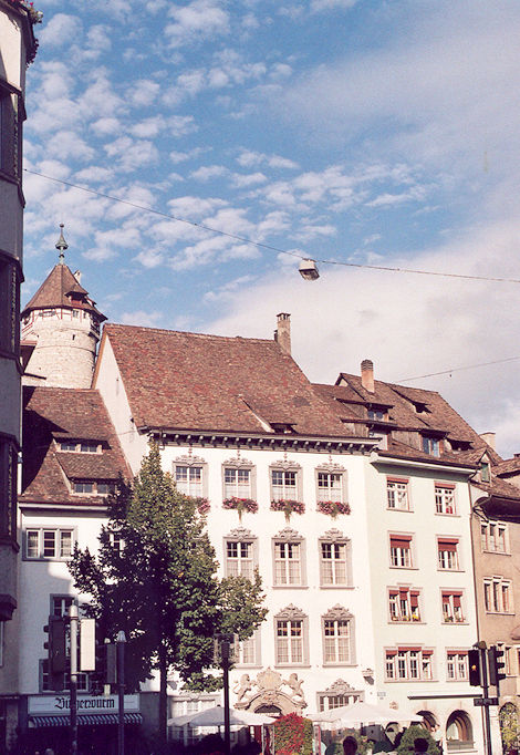 Bachstrasse & Munot