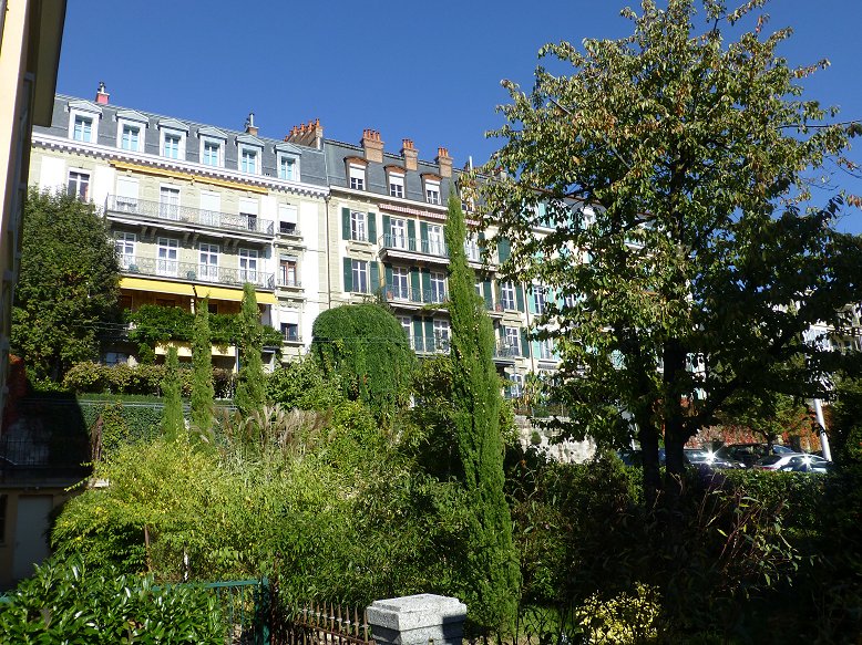 Avenue Agassiz