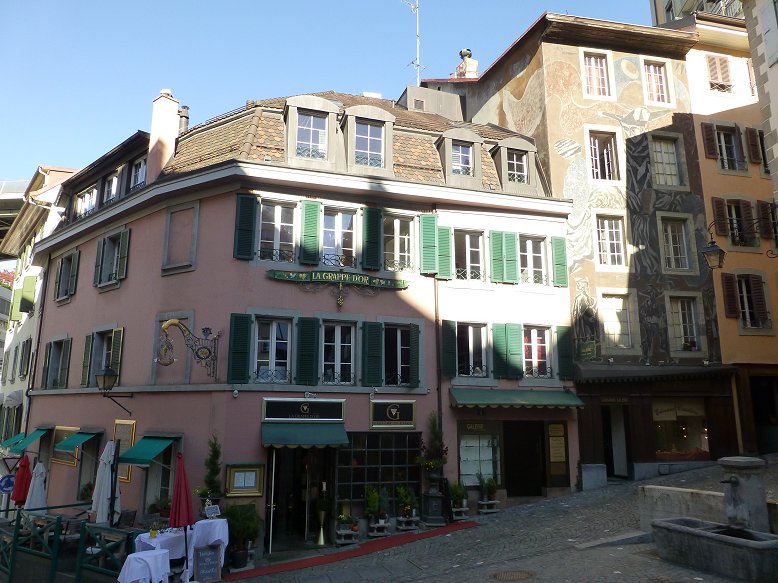 Rue Cheneau-de-Bourg