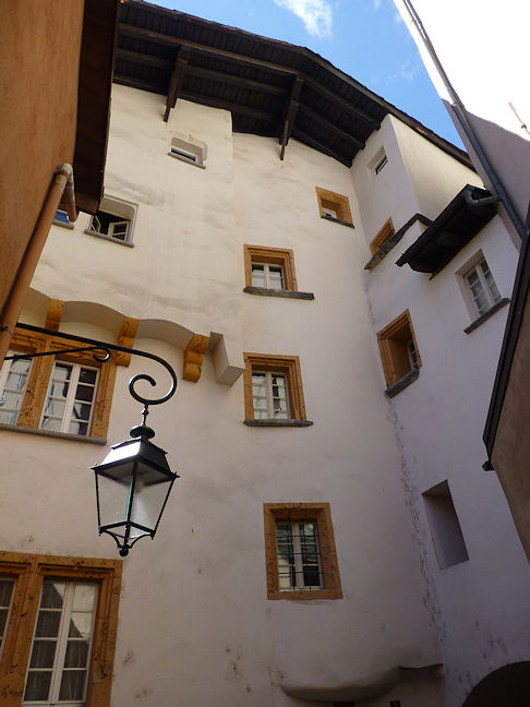 Rue de la Lombardie