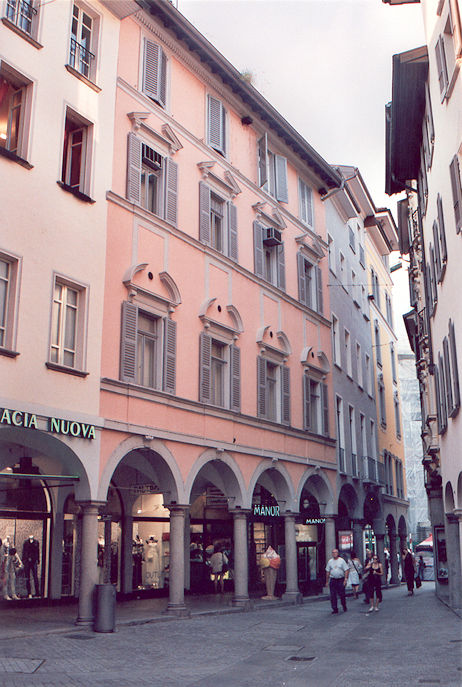 Via Pessina