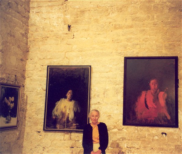 Malaucène 2000 Anita Shahda with paintings on display